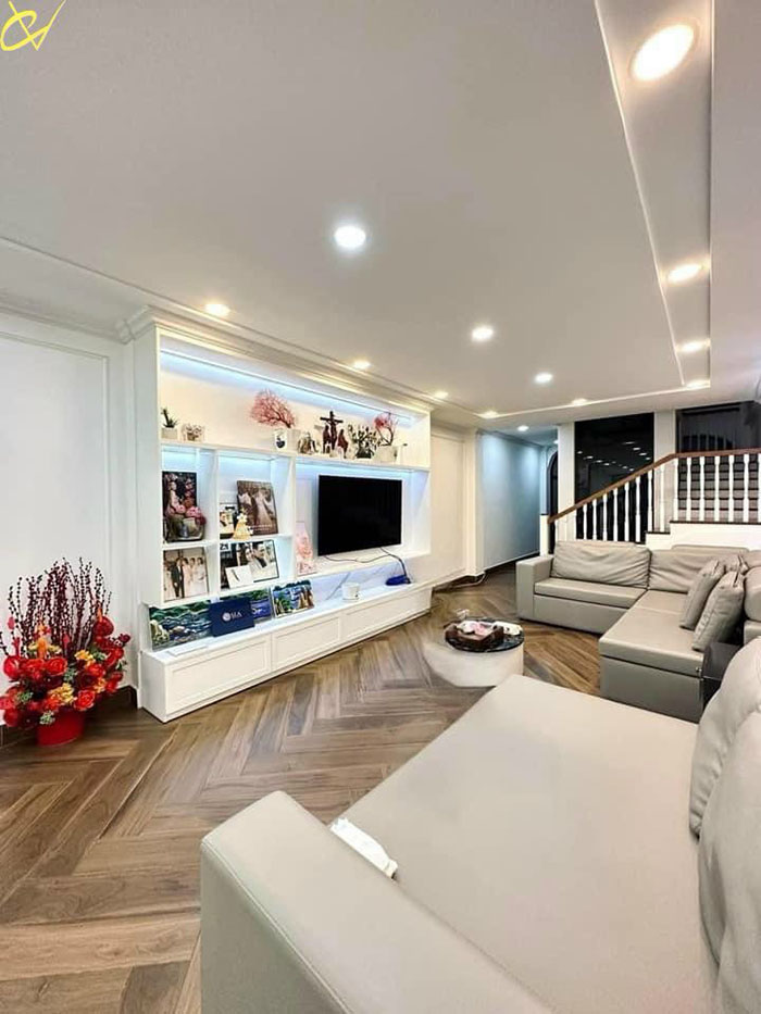 KTS Singapore TK 3lầu nthất ccấp có thang máy hẻm ôtô Nguyễn Công Hoan giáp PXLong-thu nhập 42tr/th